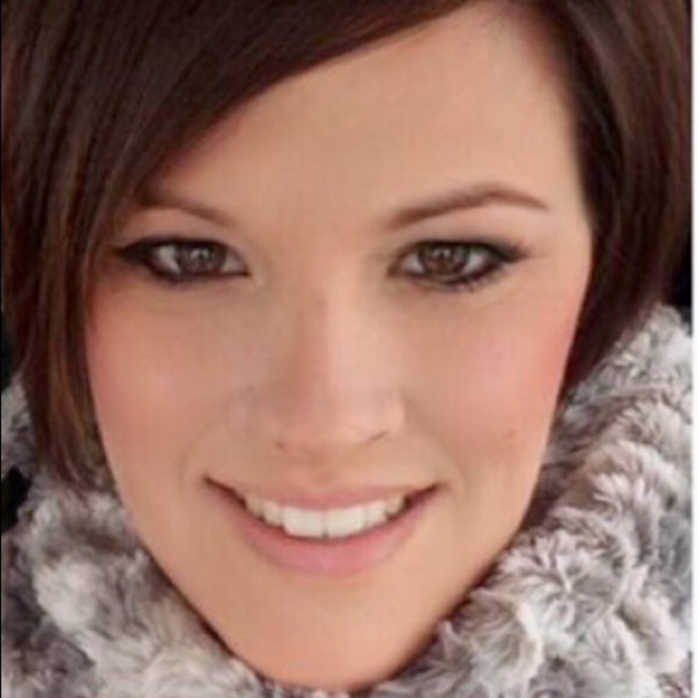 Meet your Posher, Shauna